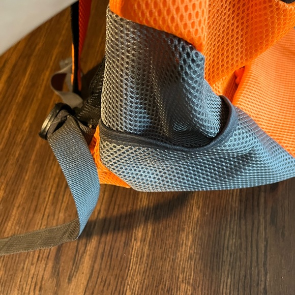 Pet Carrier Backpack,  Breathable, Medium Dogs Cats Rabbits, Outdoor, travel - Picture 9 of 11